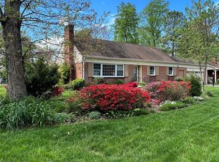 8718 Waterford Rd, Alexandria, VA 22308