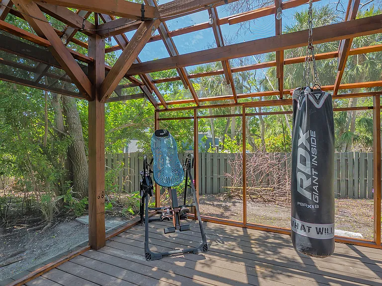 5401 Shadow Lawn Dr — Photo 24