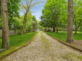 50 Crescent Bow, Ridge, NY 11961