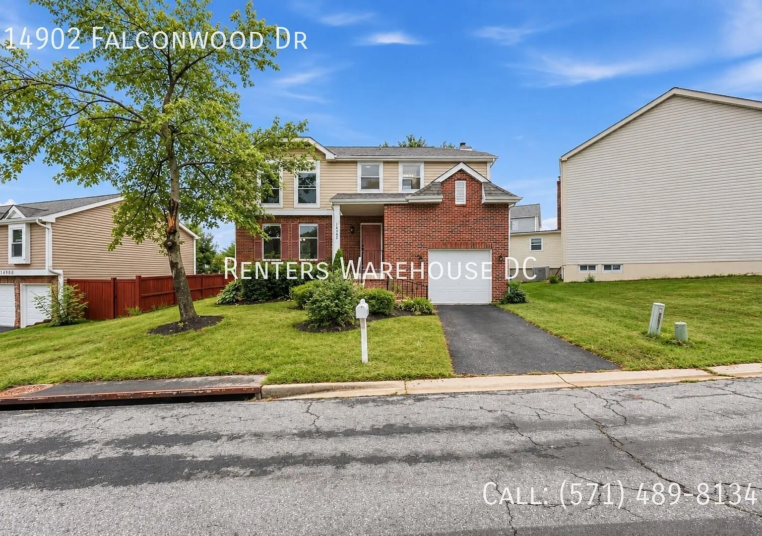 Four Bedrooms. Finished Basement. Garage. Pet Friendly. A Detached Home With Room To Spread Out. — Photo 1