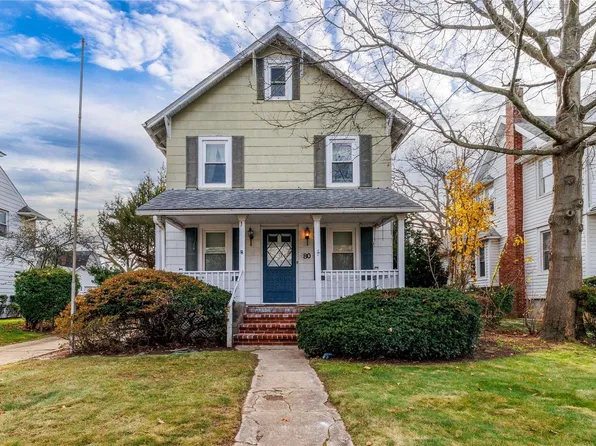 80 Walnut Avenue, Rockville Centre, NY 11570