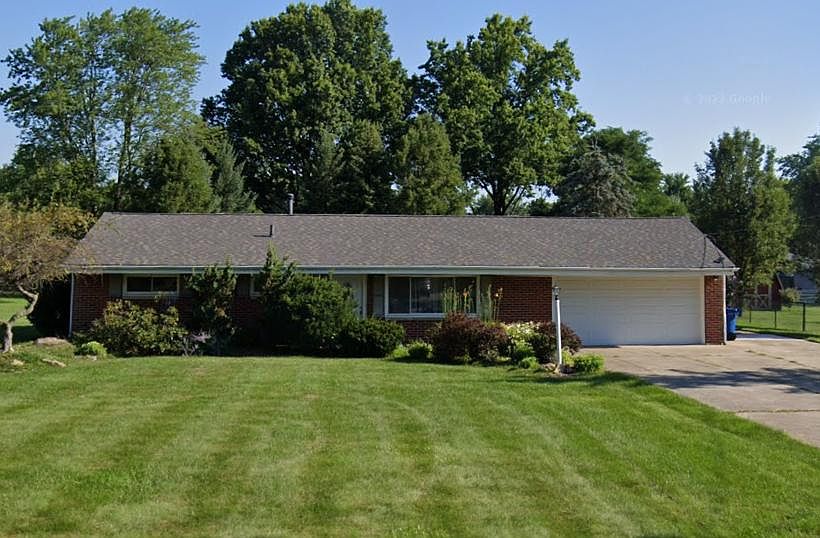 1431 Meadowlawn Dr, Macedonia, OH 44056 | Zillow