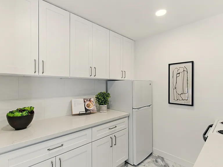 67 Brookwood Rd #10 — Photo 10
