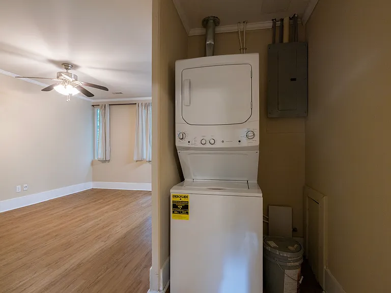 270 Riggs Dr — Photo 9