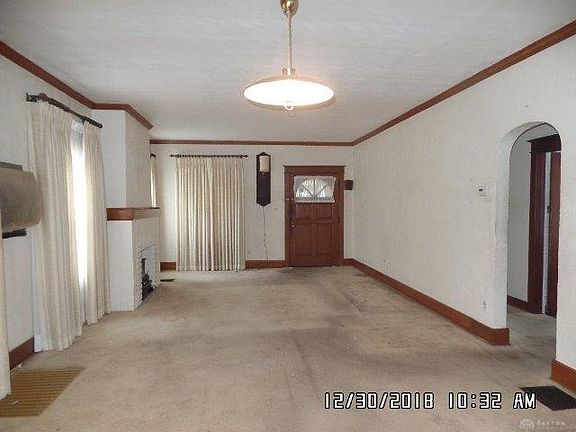 5th image of 223 E Fairview Ave