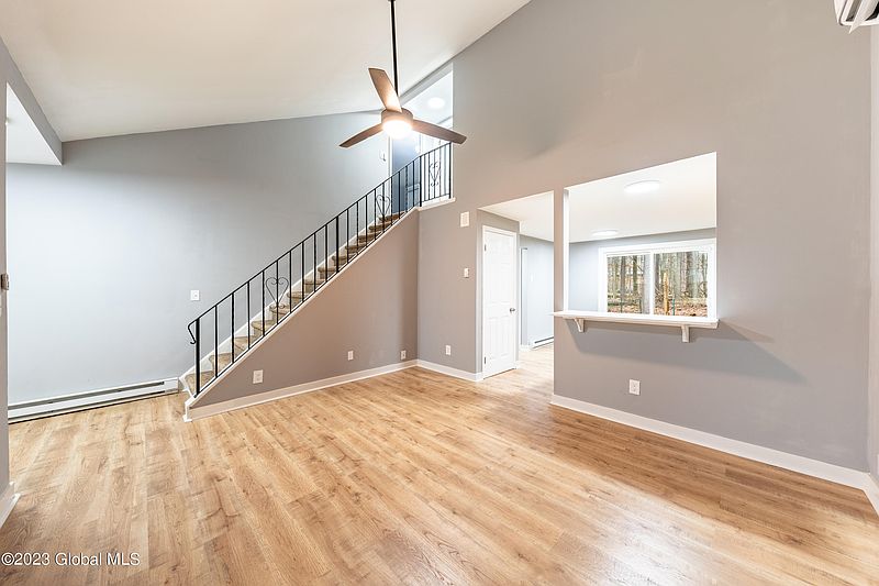 4th image of 102 Pepperbush Place