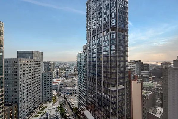 Rented by Compass | media 17