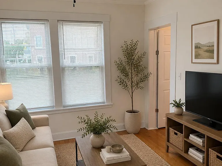 18 West St #2A — Photo 3
