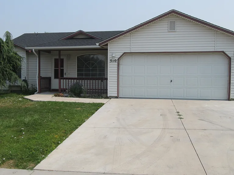 510 Lost Basin Ct — Photo 1