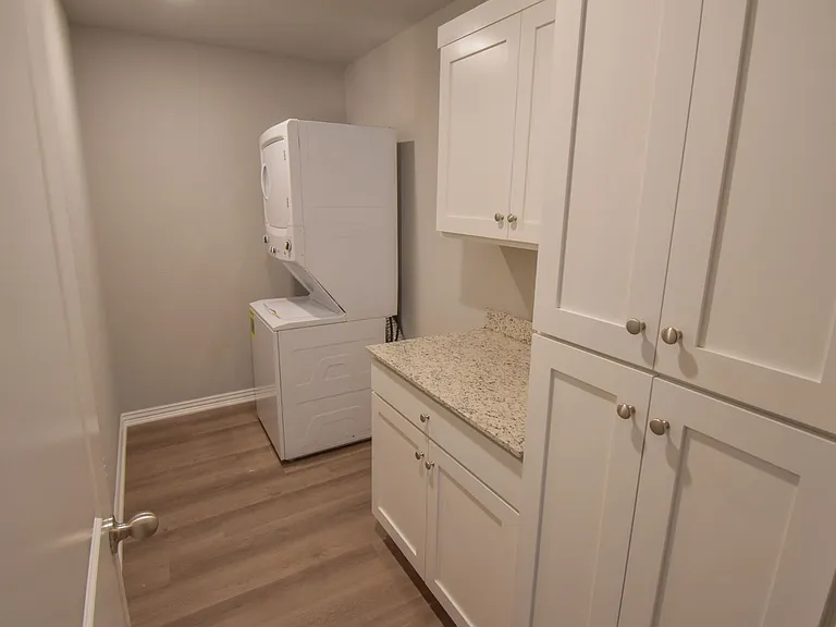 929 W Buchanan St #2 — Photo 9