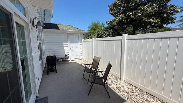 1028 Grace Hill Dr — Photo 39