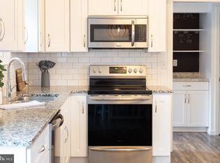 733 Ferndale Rd, Mount Joy, PA 17552