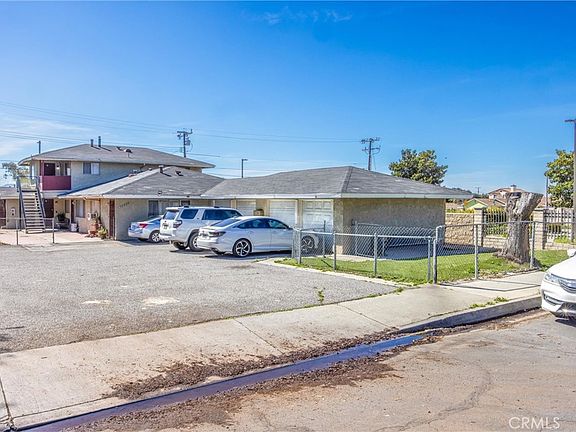 4th image of 16929 Reed St