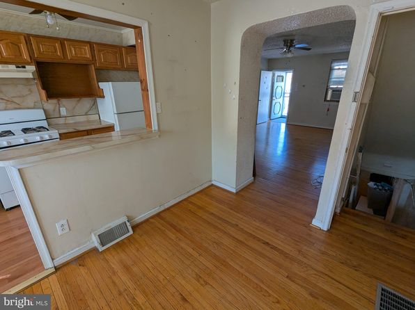 8310 Gilbert St, Philadelphia, PA 19150