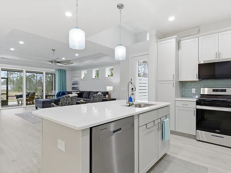 119 Blue Starfish Ln — Photo 9