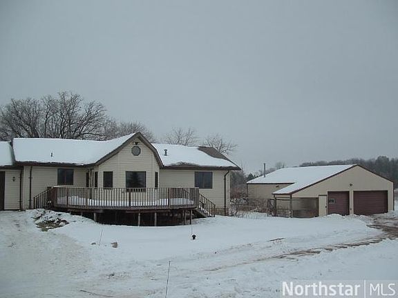 2nd image of 28633 Notre Dame St NE
