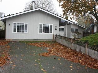4035 Meredith Ct, Eugene, OR 97404