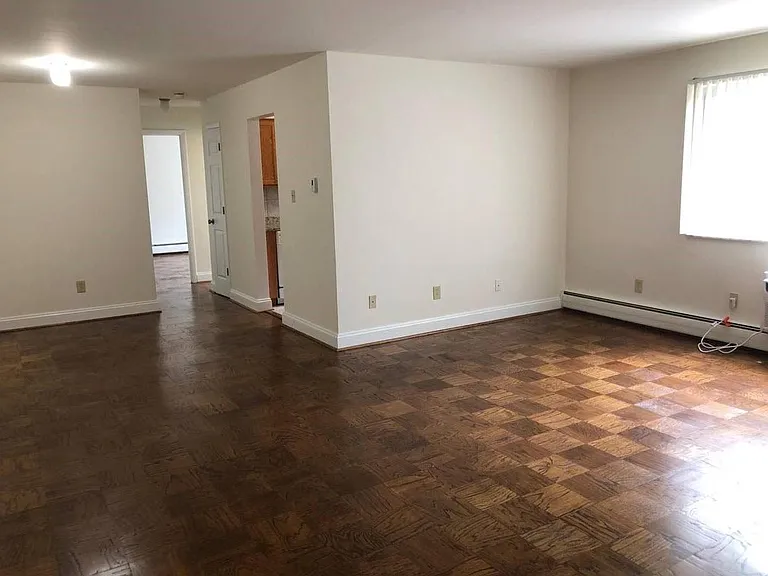 500 S Wayne St — Photo 14