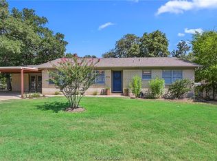 906 Mitchell St, Bryan, TX 77802