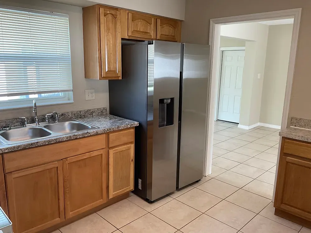 3 bed, 1268 sqft, $1,495 — Photo 3