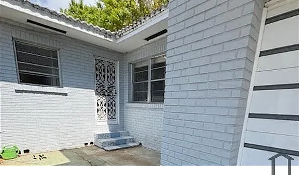 1400 Yale St S — Photo 21