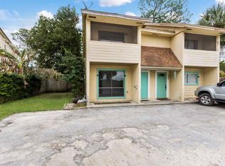 2525 Waters Edge Dr, Neptune Beach, FL 32266