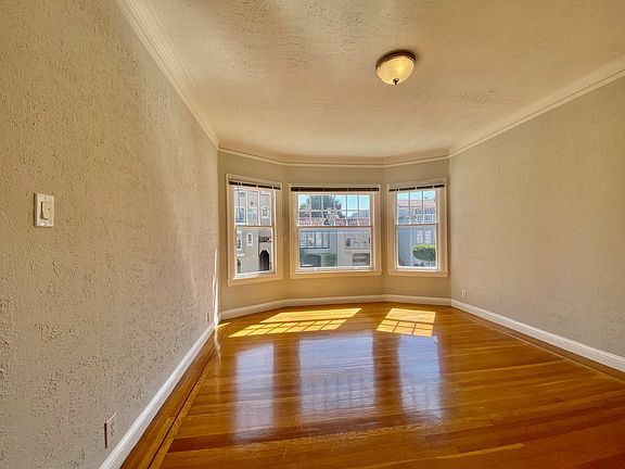 5th image of 1842 Jefferson St