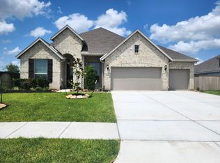 5003 Twin Summit Dr, Richmond, TX 77469