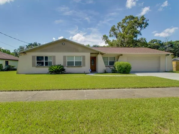 9021 Navajo Ave, Tampa, FL 33637