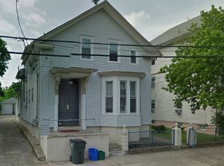 14 Linton St APT 3, Providence, RI 02908