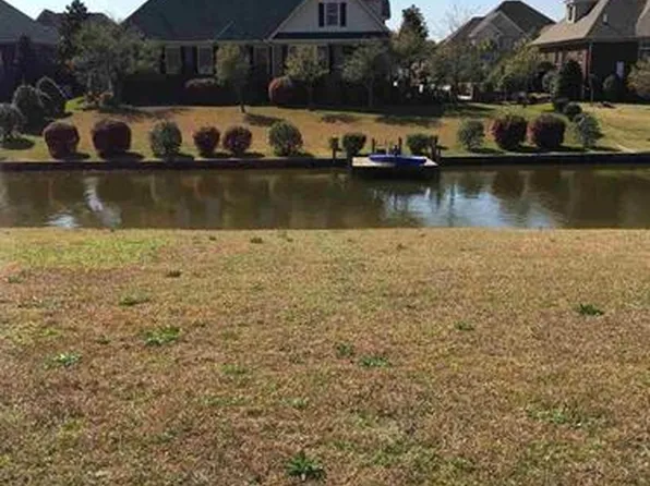 Drakeshore Dr, Florence, SC 29501