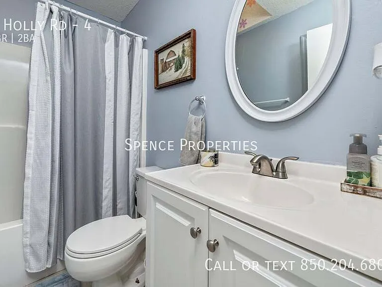 4 Holly Rd #4 — Photo 21