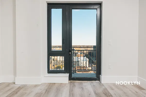 Rented by Nooklyn NYC LLC | media 58