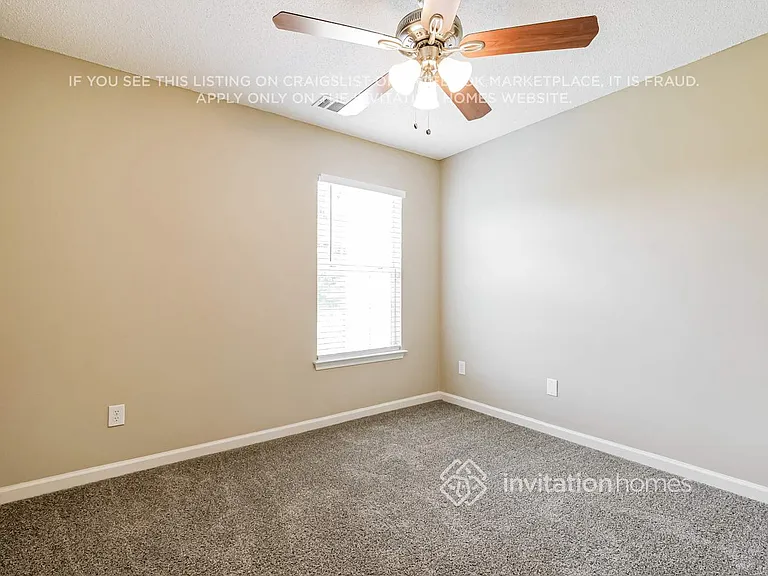 407 Windstone Trl — Photo 14