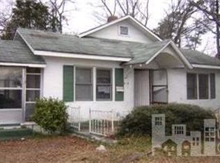 418 E Lee St, Whiteville, NC 28472