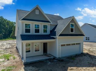 354 Hardison Rd, Holly Ridge, NC 28445