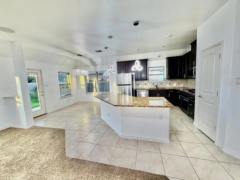 10200 Levelland Pl — Photo 13