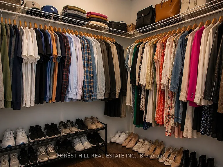 7950 Bathurst St #1706 — Photo 11