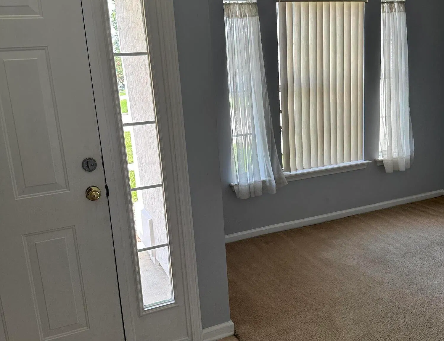 3 bed, 2.0 bath, 1545 sqft, $1,800 — Photo 4