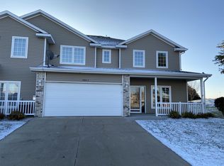 2404 NW Ashton Ln UNIT 1, Ankeny, IA 50023