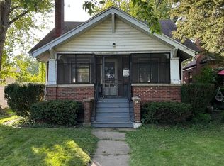 935 S Poplar Ave, Kankakee, IL 60901