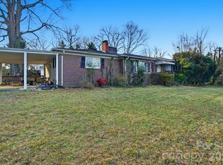 106 Fielding Rd, Charlotte, NC 28214