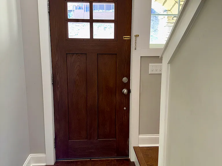 62 Tudor Way — Photo 8