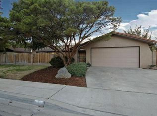 66 N Manila Ave, Clovis, CA 93612