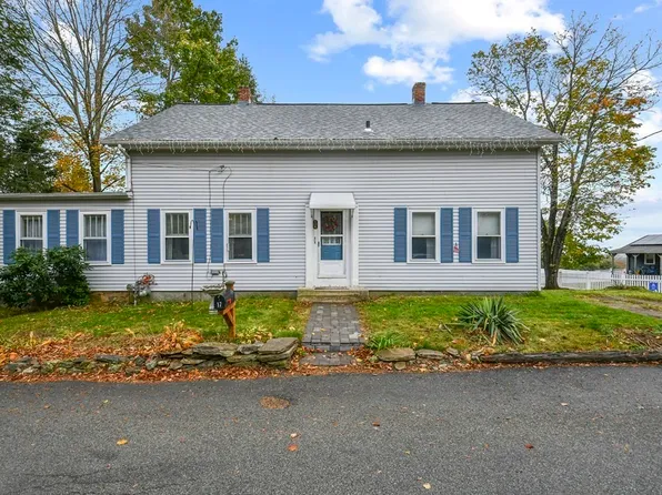 17 Highland St, Spencer, MA 01562