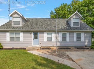6428 Terrie Dr, Caseville, MI 48725