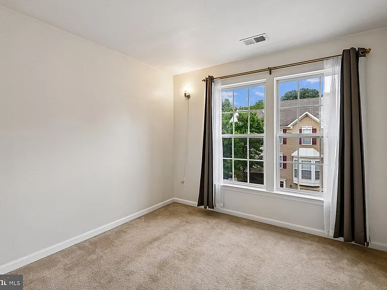 9457 Birdhouse Cir #40 — Photo 40