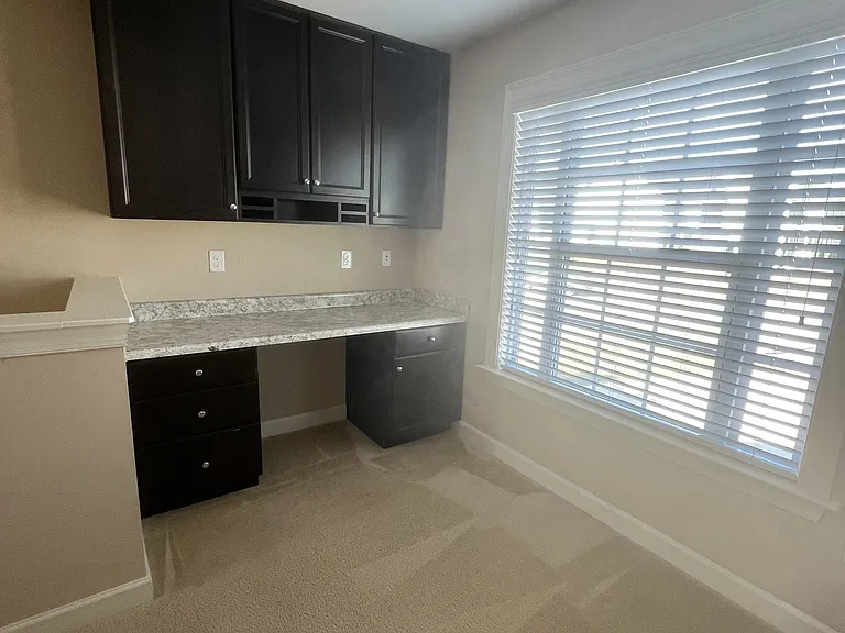 44 Coswell Ct — Photo 21