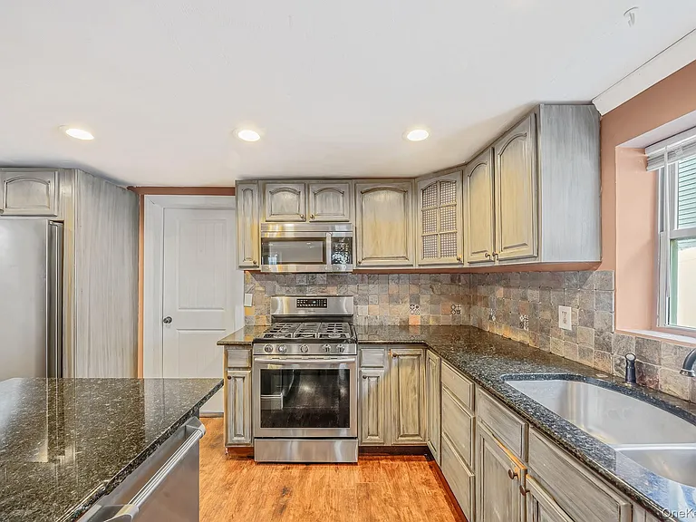 93 Maple Rd — Photo 15