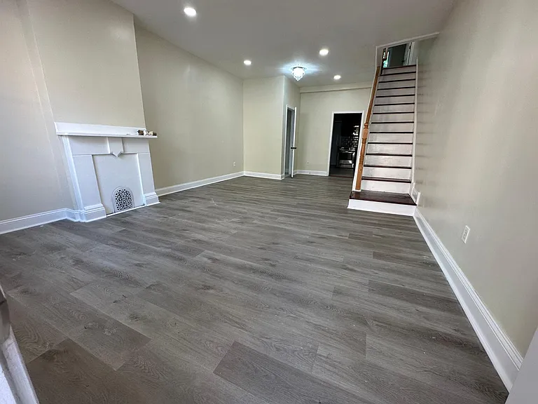 1715 N Taney St — Photo 2